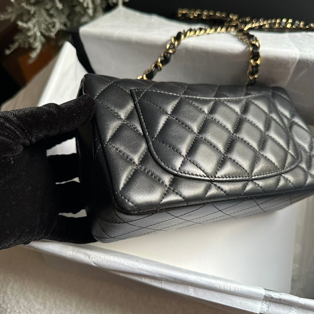 CHANEL Black Lambskin LGHW Mini Rectangular Flap Bag