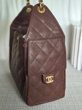 Load image into Gallery viewer, CHANEL 25K Collection Brown Caviar Aged GHW 25 Hobo Bag size SMALL
