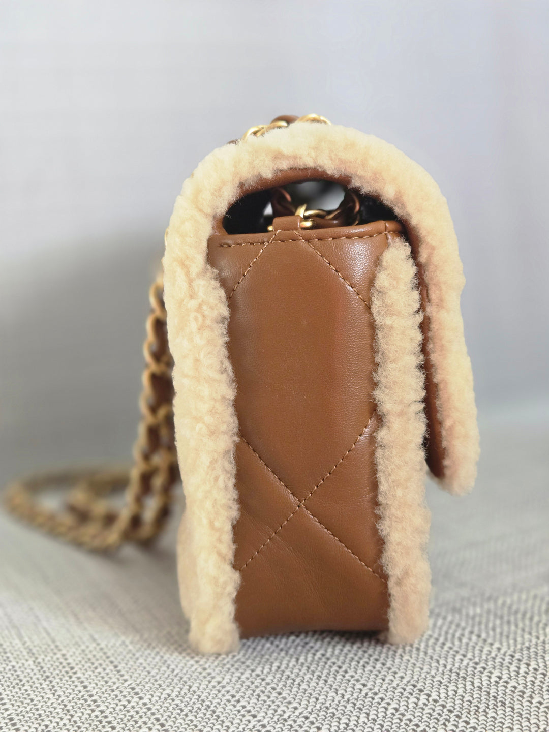 Chanel 24K 2024 Fall/Winter Collection Beige Brown Teddy Shearling MEDIUM flap Bag with Aged GHW
