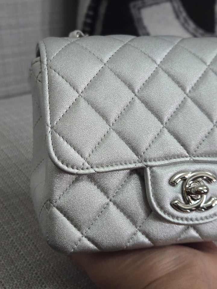 Chanel Series 31 21P 2021 Pre Spring/Summer Collection Iridescent Silver lambskin SHW Square Mini Flap Bag