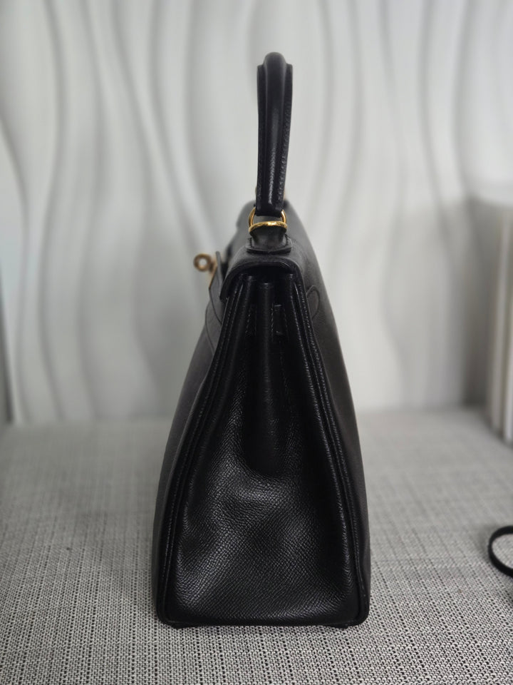 Hermes Noir/Black Epsom Leather GHW Kelly 28 stamp N 2010