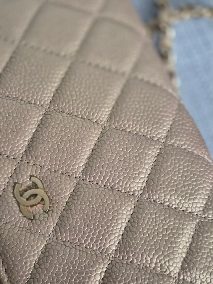 CHANEL series 20 2015 15B collection Gold Caviar Aged GHW Classic Wallet On Chain (WOC)