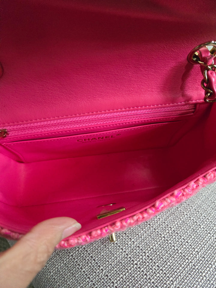 Chanel 22B 2022 Fall/Winter Fuchsia/Light Pink/Dark Pink Tweed Mini Rectangular Flap Bag with Champagne GHW