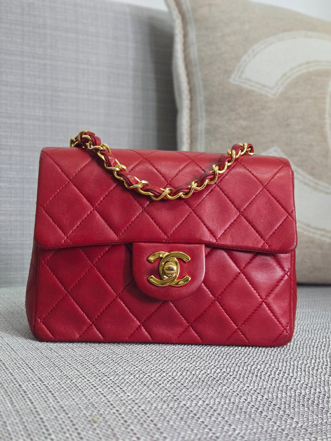 Chanel series 1 Red Lambskin 24K GHW Vintage Classic Mini Flap Bag