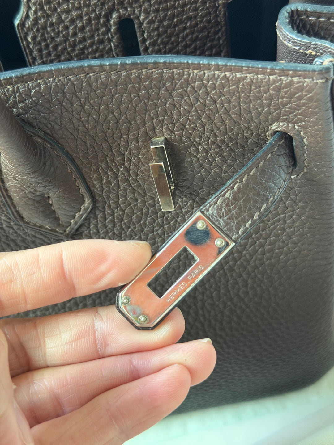 HERMES Cacao Togo Leather PHW Birkin 25 Stamp M in sq