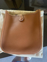 Load image into Gallery viewer, HERMES Gold Clemance Leather with GHW Mini Evelyne 16 TPM with detachable strap stamp W 2025
