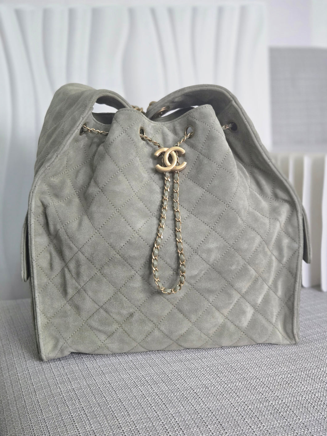 CHANEL 25C collection 2024/2025 cruise collection Khaki Suede Aged GHW 25 Hobo Bag size Medium