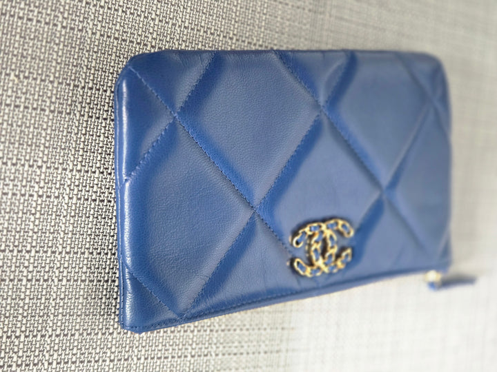 Chanel series 29 Blue goatskin GHW Small O Case/Pouch 8 inches