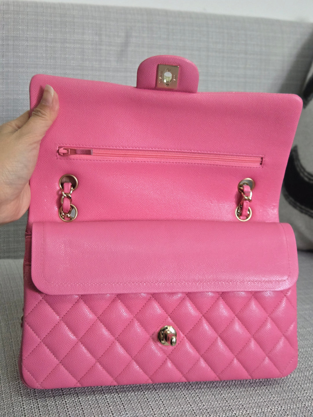 Chanel 21P 2021 Pre spring/summer collection Pink Caviar Champagne GHW 11.12 Timeless Classic Medium ML Double Flap Bag