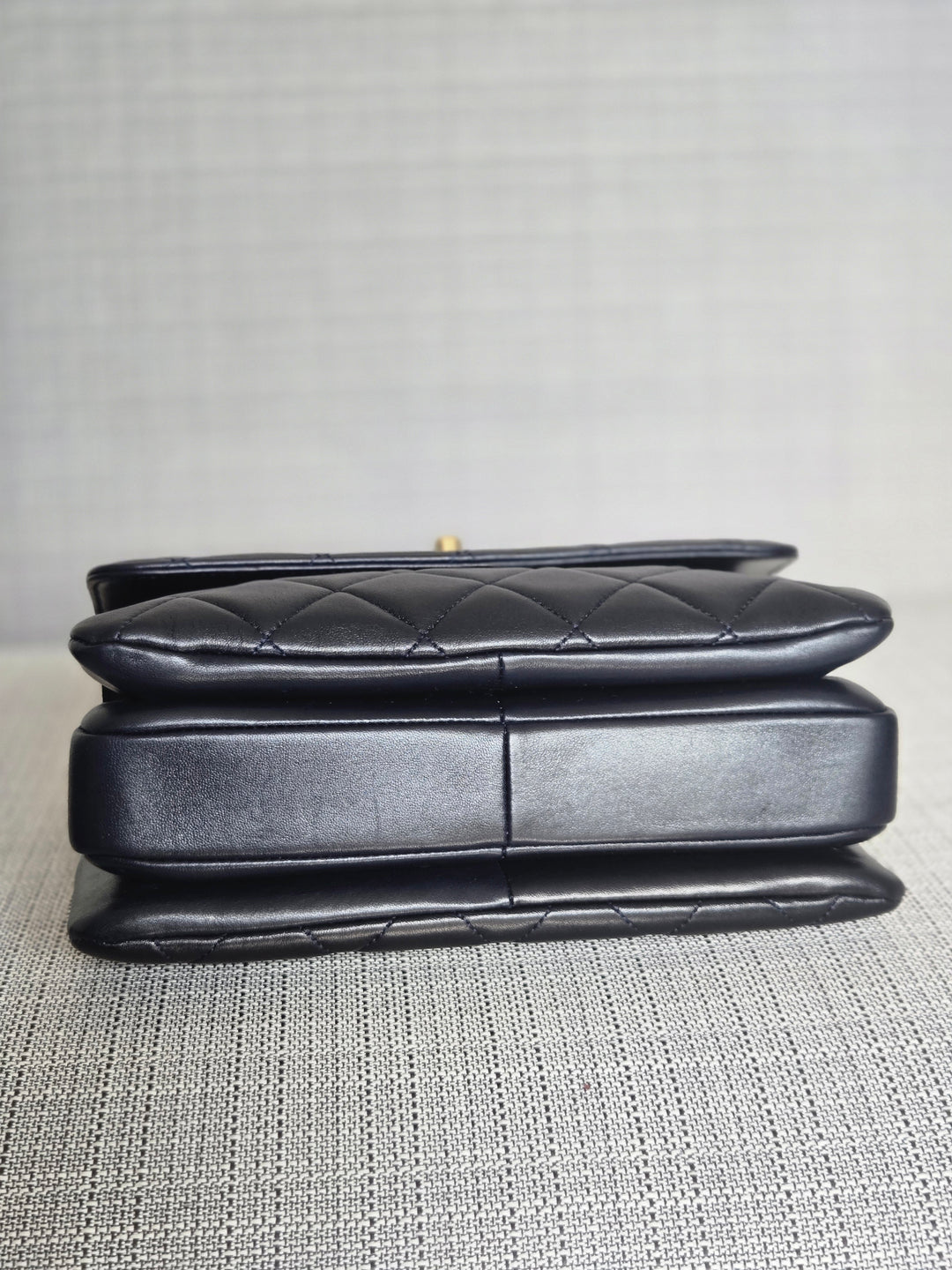 Chanel series 28 2019 Navy Lambskin Champagne GHW Trendy CC Flap Bag size Small with Detachable Strap