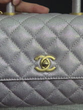 Load image into Gallery viewer, Chanel 22P 2022 Pre Spring/Summer Collection Iridescent Pink Caviar GHW Coco Handle Flap Bag size Small with Detachable Shoulder strap
