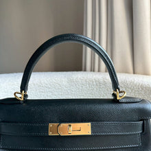 Load image into Gallery viewer, Hermes Black Noir Epsom Leather GHW Kelly 28 stamp N 2010
