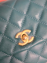 Load image into Gallery viewer, CHANEL series 27 2018 Teal caviar aged GHW SMALL coco handle flap bag with detachable strap
