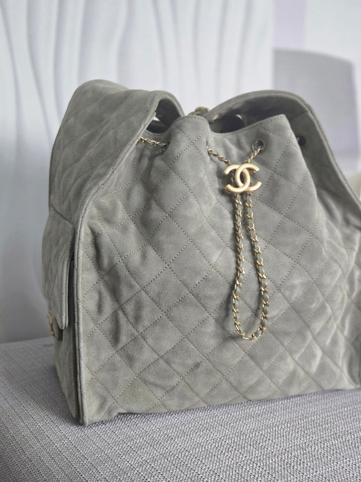 CHANEL 25C collection 2024/2025 cruise collection Khaki Suede Aged GHW 25 Hobo Bag size Medium