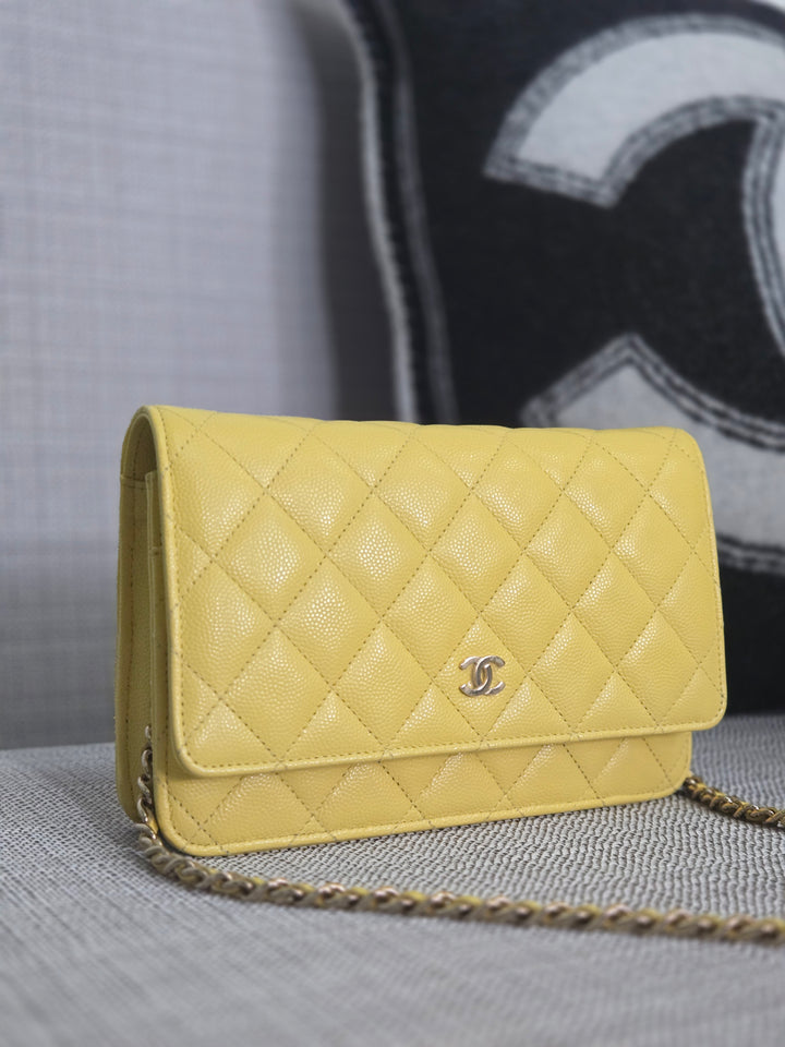 Chanel series 30 2020 Yellow Caviar LGHW Classic Wallet on chain (WOC)