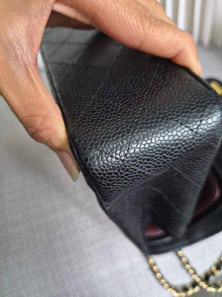 CHANEL series 19 2014 Black caviar GHW 11.12 Medium ML Timeless Classic Double Flap Bag