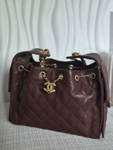 Load image into Gallery viewer, CHANEL 25K Collection Brown Caviar Aged GHW 25 Hobo Bag size SMALL
