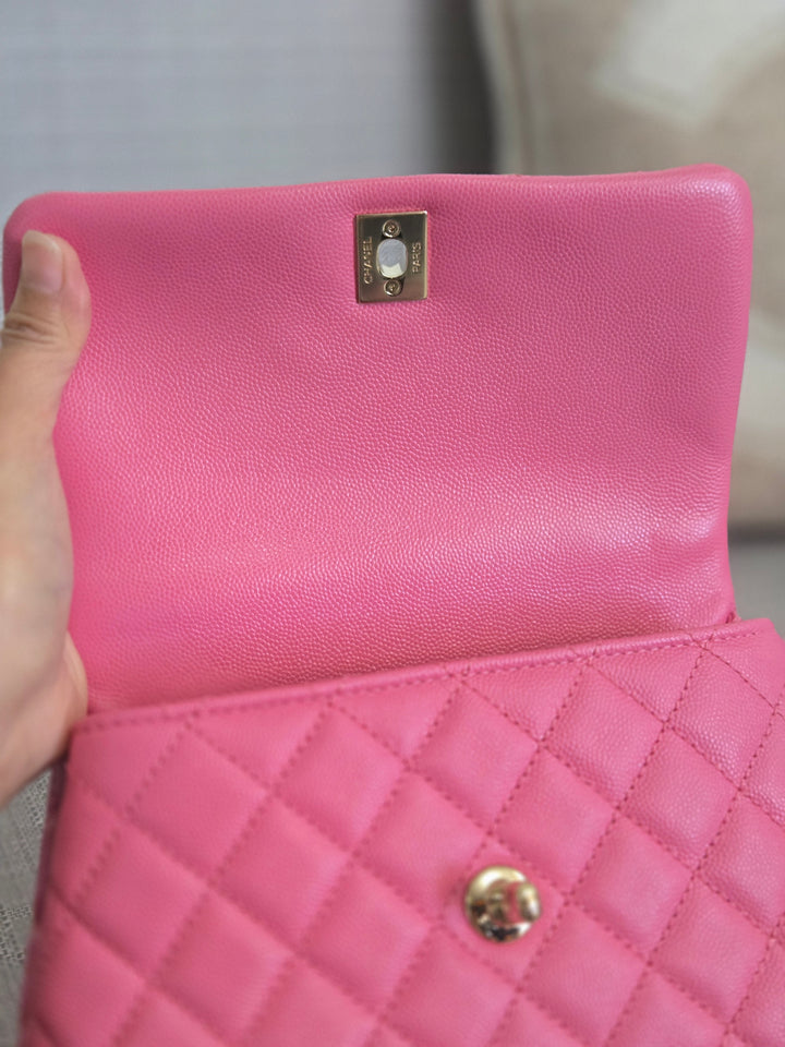 Chanel series 31 21P 2021 Pre Spring/Summer Collection Pink Caviar Coco Handle Flap Bag with Top Handle and Detachable Strap size Small