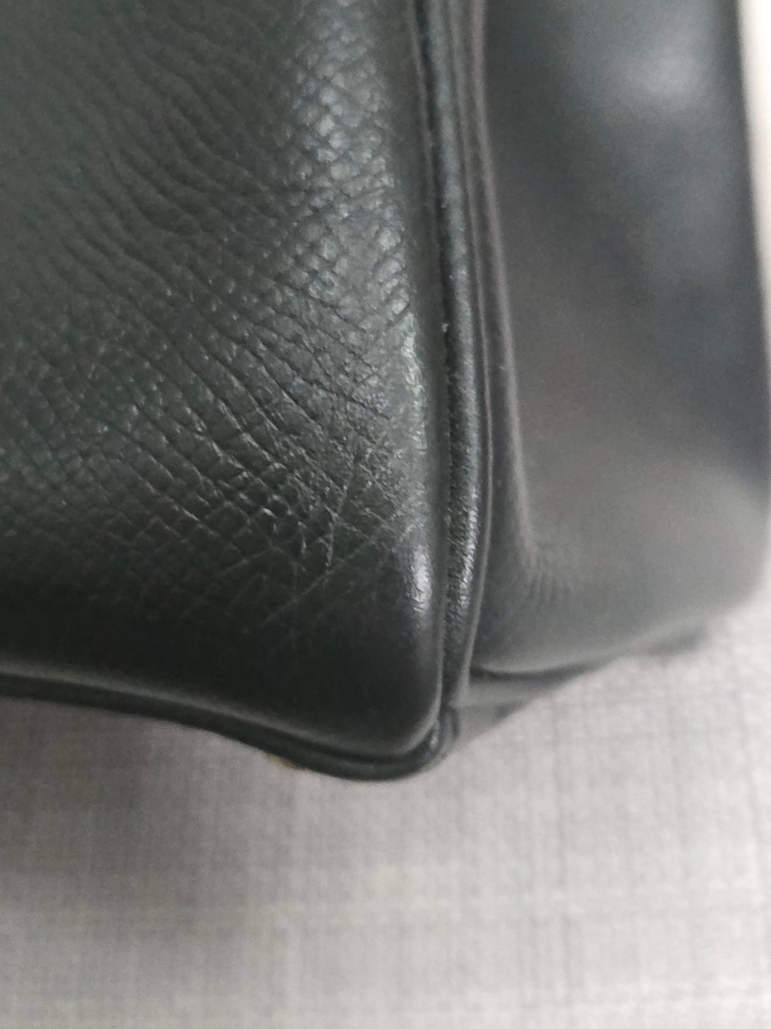 Hermes Noir/Black Epsom Leather GHW Kelly 28 stamp N 2010