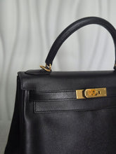 Load image into Gallery viewer, Hermes Noir/Black Epsom Leather GHW Kelly 28 stamp N 2010
