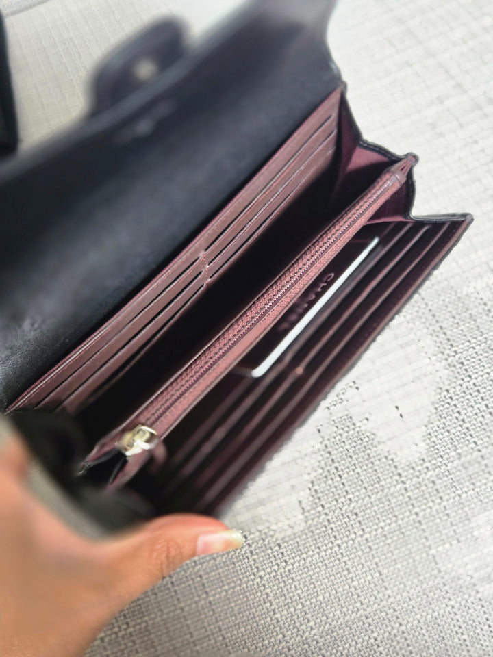 Chanel series 24 Black Lambskin SHW Full size Sarah Wallet