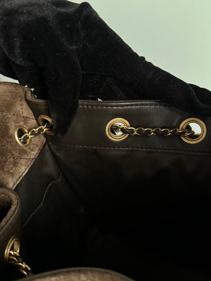 CHANEL 26C 2025/2026 Brown Suede Leather Aged GHW 25 Hobo Bag size Small
