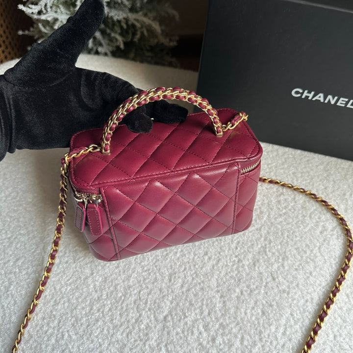 CHANEL 22K collection Burgundy Lambskin aged GHW Top Handle Vanity Case 2022