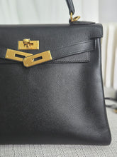 Load image into Gallery viewer, Hermes Noir/Black Epsom Leather GHW Kelly 28 stamp N 2010
