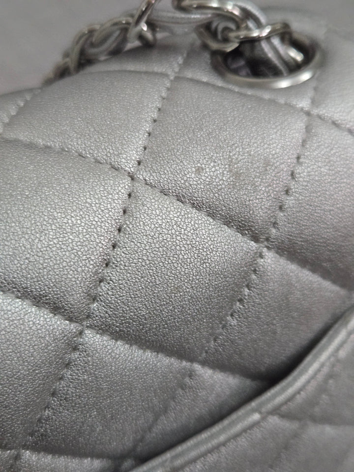 Chanel Series 31 21P 2021 Pre Spring/Summer Collection Iridescent Silver lambskin SHW Square Mini Flap Bag