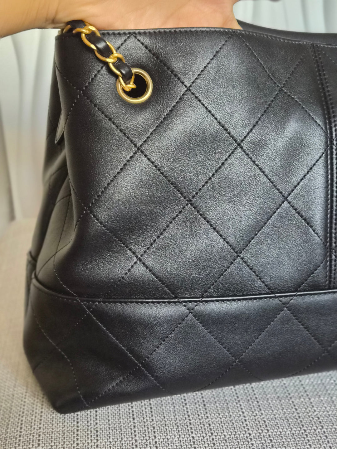 CHANEL 25A collection 2025 Black All Leather Calf skin Hobo Bag size Small