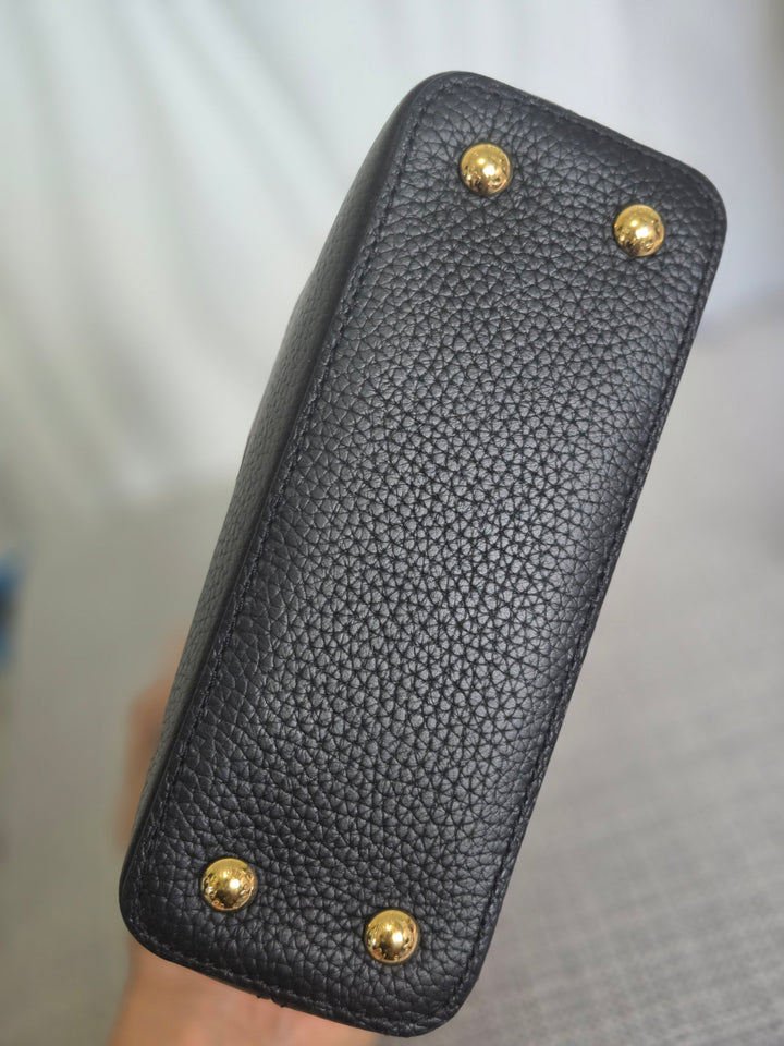 LOUIS VUITTON LV Capucines Mini Flower Crown Line in Black Taurillon Leather with detachable strap 2023