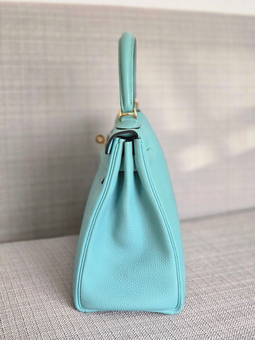 Hermes Kelly 28 in Bleu Atoll Togo Leather GHW
