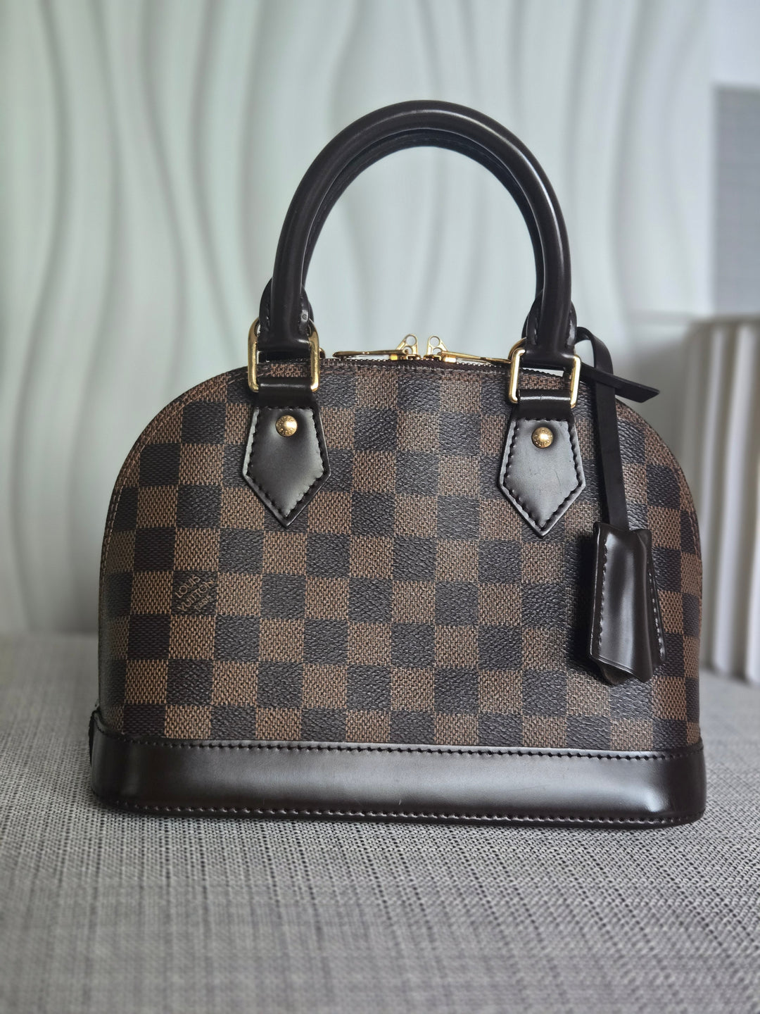 LOUIS VUITTON LV Alma BB Damier Ebene Monogram