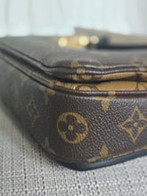 Load image into Gallery viewer, LOUIS VUITTON LV Pochette Metis Reverse Monogram 2023
