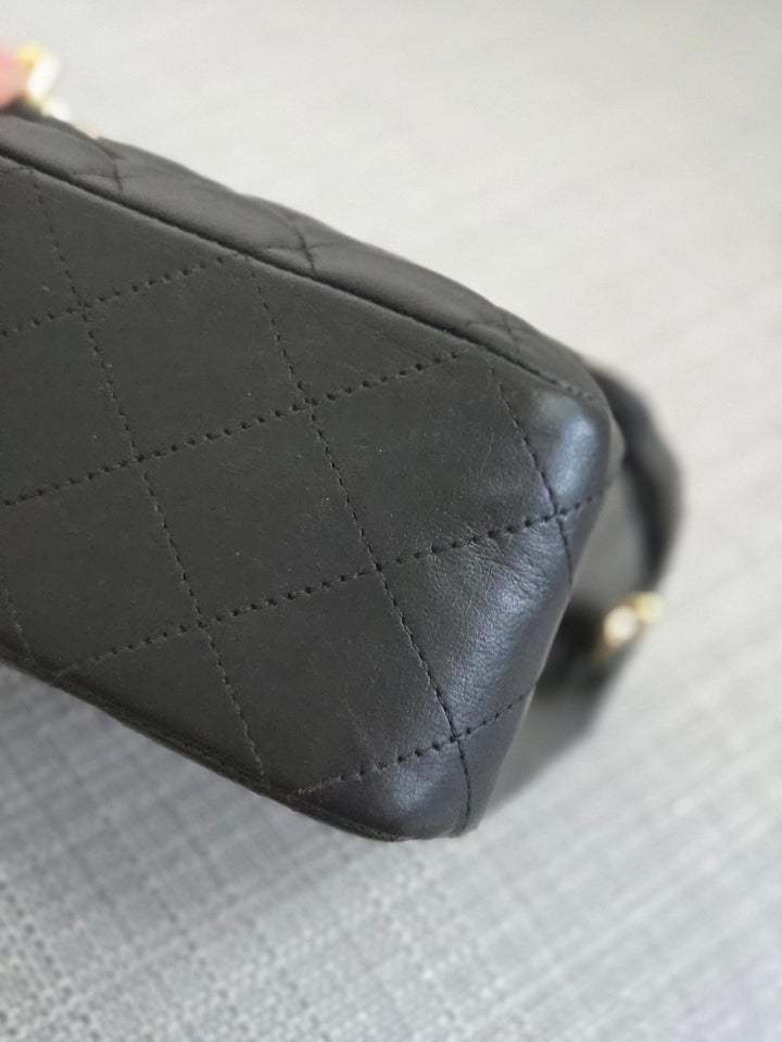 Chanel series 16 2012 Black Lambskin Medium ML Timeless Classic Double Flap Bag with GHW