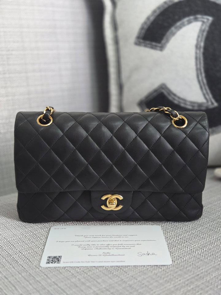 Chanel series 16 2012 Black Lambskin Medium ML Timeless Classic Double Flap Bag with GHW