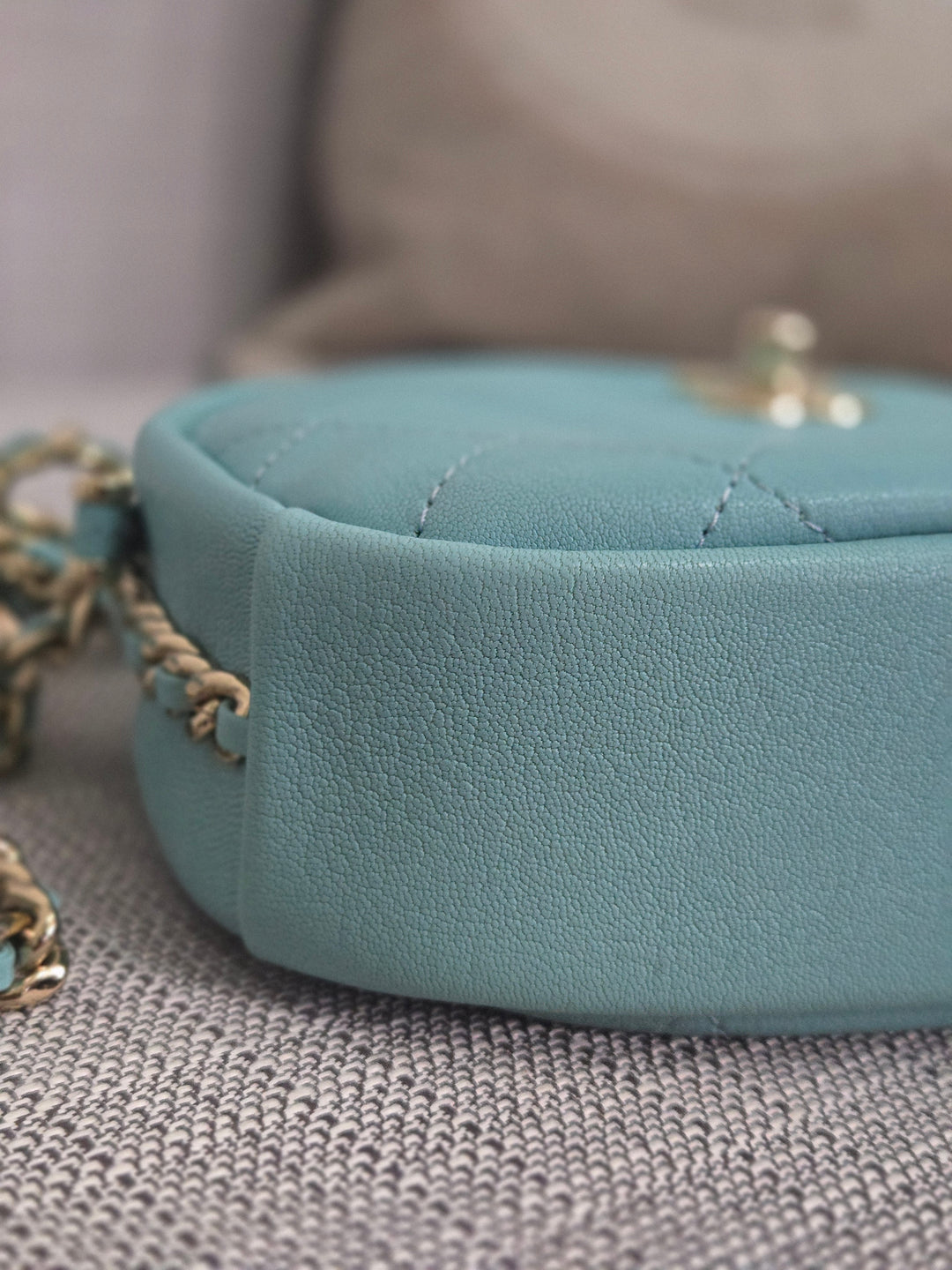 Chanel Series 26 2018/2019 19C Tiffany Blue Calfskin Casual Trip Camera Case Bag with Champagne GHW