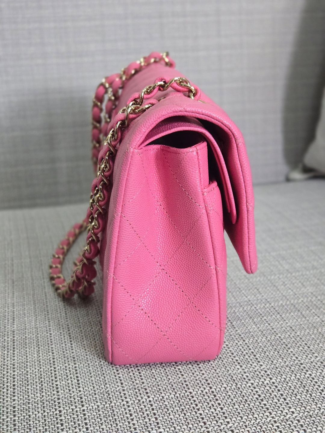 Chanel 21P 2021 Pre spring/summer collection Pink Caviar Champagne GHW 11.12 Timeless Classic Medium ML Double Flap Bag