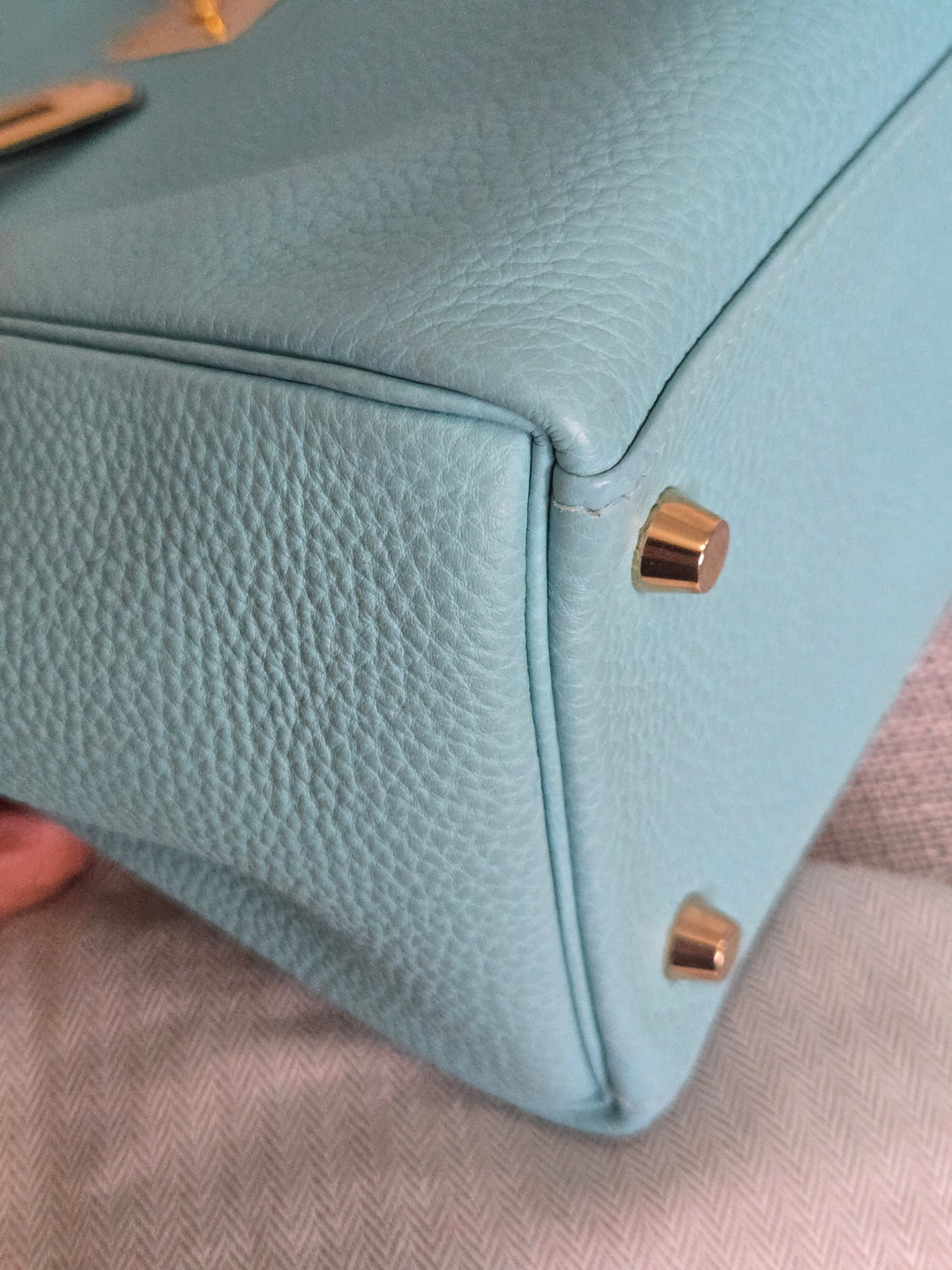 Hermes Kelly 28 in Bleu Atoll Togo Leather GHW