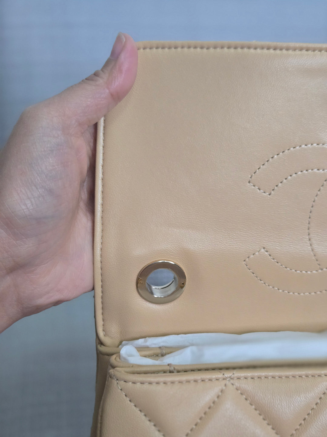 Chanel series 26 2018 Beige Lambskin Trendy CC Flap Bag with Top Handle Size Small with Champagne GHW and detachable Shoulder strap