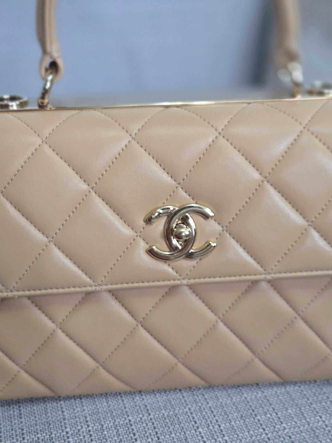 Chanel series 26 2018 Beige Lambskin Trendy CC Flap Bag with Top Handle Size Small with Champagne GHW and detachable Shoulder strap