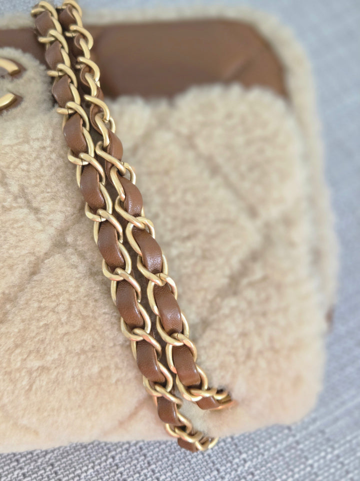 Chanel 24K 2024 Fall/Winter Collection Beige Brown Teddy Shearling MEDIUM flap Bag with Aged GHW