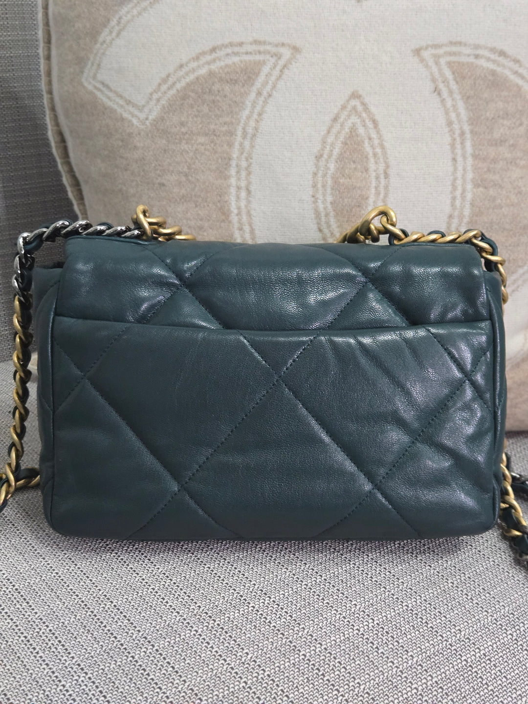 Chanel 19 size Small 26 cms series  Fall/Winter Collection Dark Green/Teal Goatskin Mixed hardware flap bag