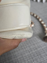 Load image into Gallery viewer, CHANEL 2022 22B Collection White Lambskin Rose Gold Hardware Trendy CC Flap Bag Size Small
