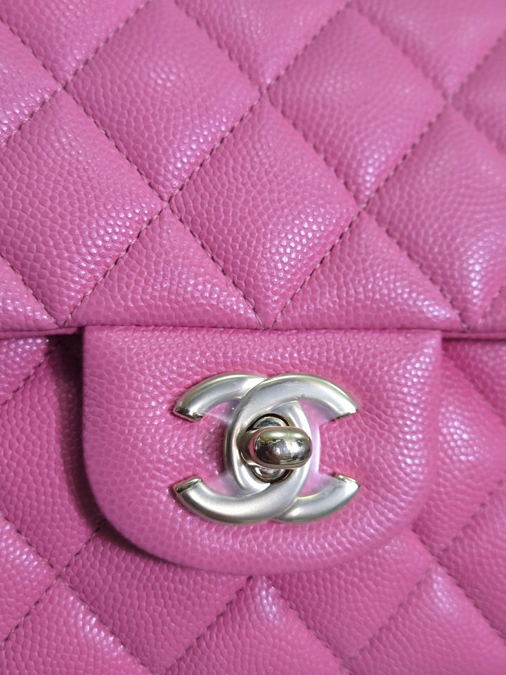 Chanel 21P 2021 Pre spring/summer collection Pink Caviar Champagne GHW 11.12 Timeless Classic Medium ML Double Flap Bag