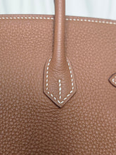 Load image into Gallery viewer, HERMES Birkin 25 Gold Togo Leather GHW Stamp X 2016
