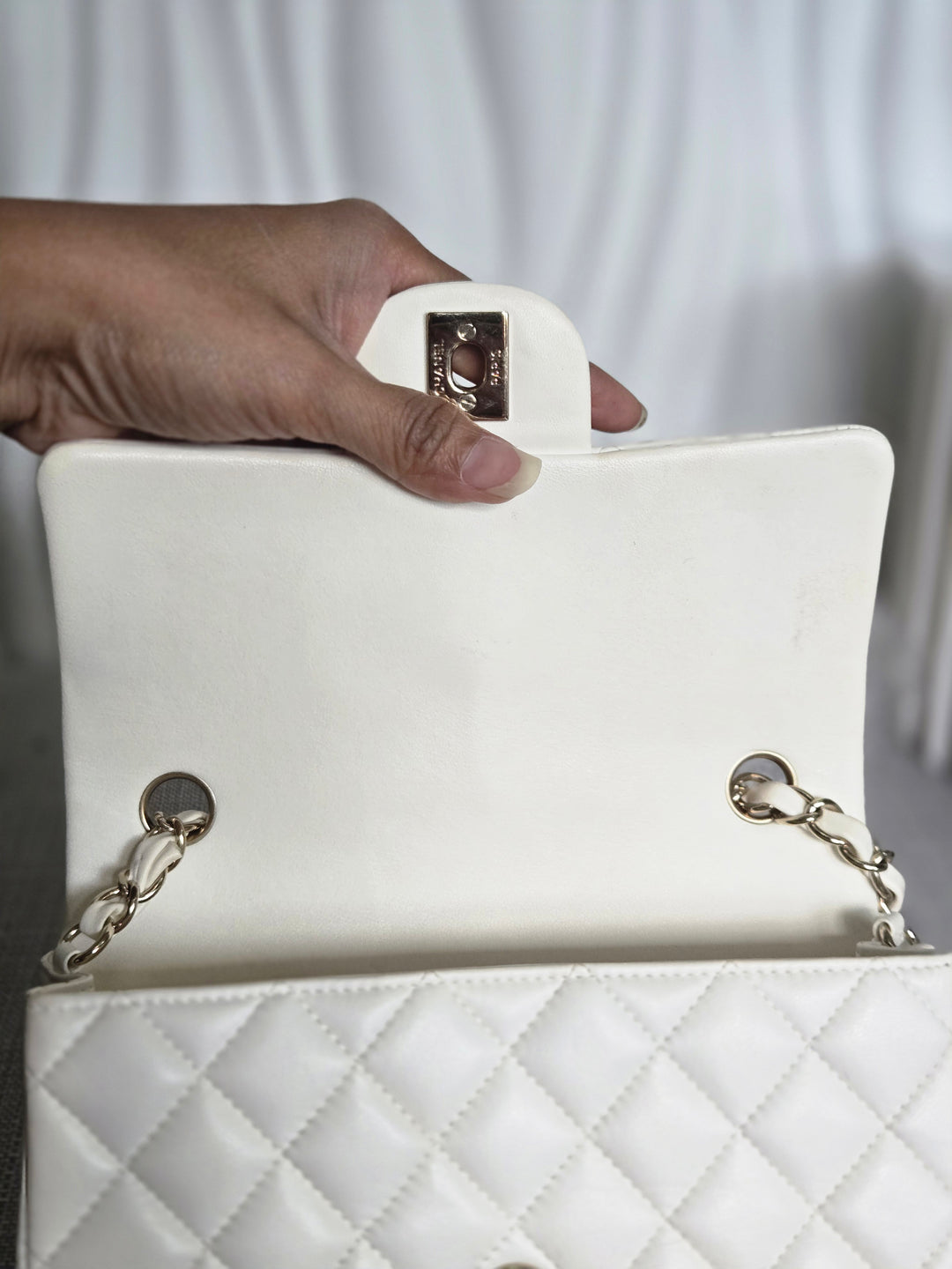 CHANEL series 23 2016 White Lambskin LGHW Mini Rectangular Flap Bag