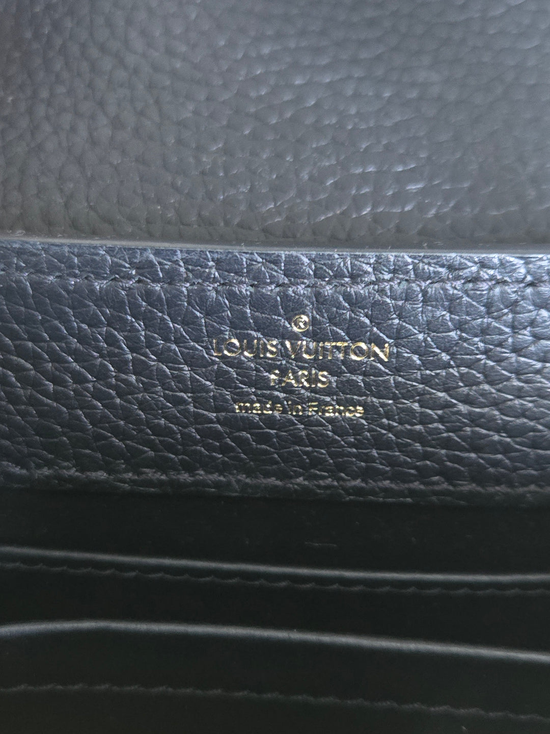 LOUIS VUITTON LV Capucines Mini Flower Crown Line in Black Taurillon Leather with detachable strap 2023