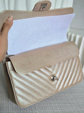 Load image into Gallery viewer, CHANEL 17B 2017 Rose Gold Caviar Chevron Medium Classic Double Flap Bag SHW
