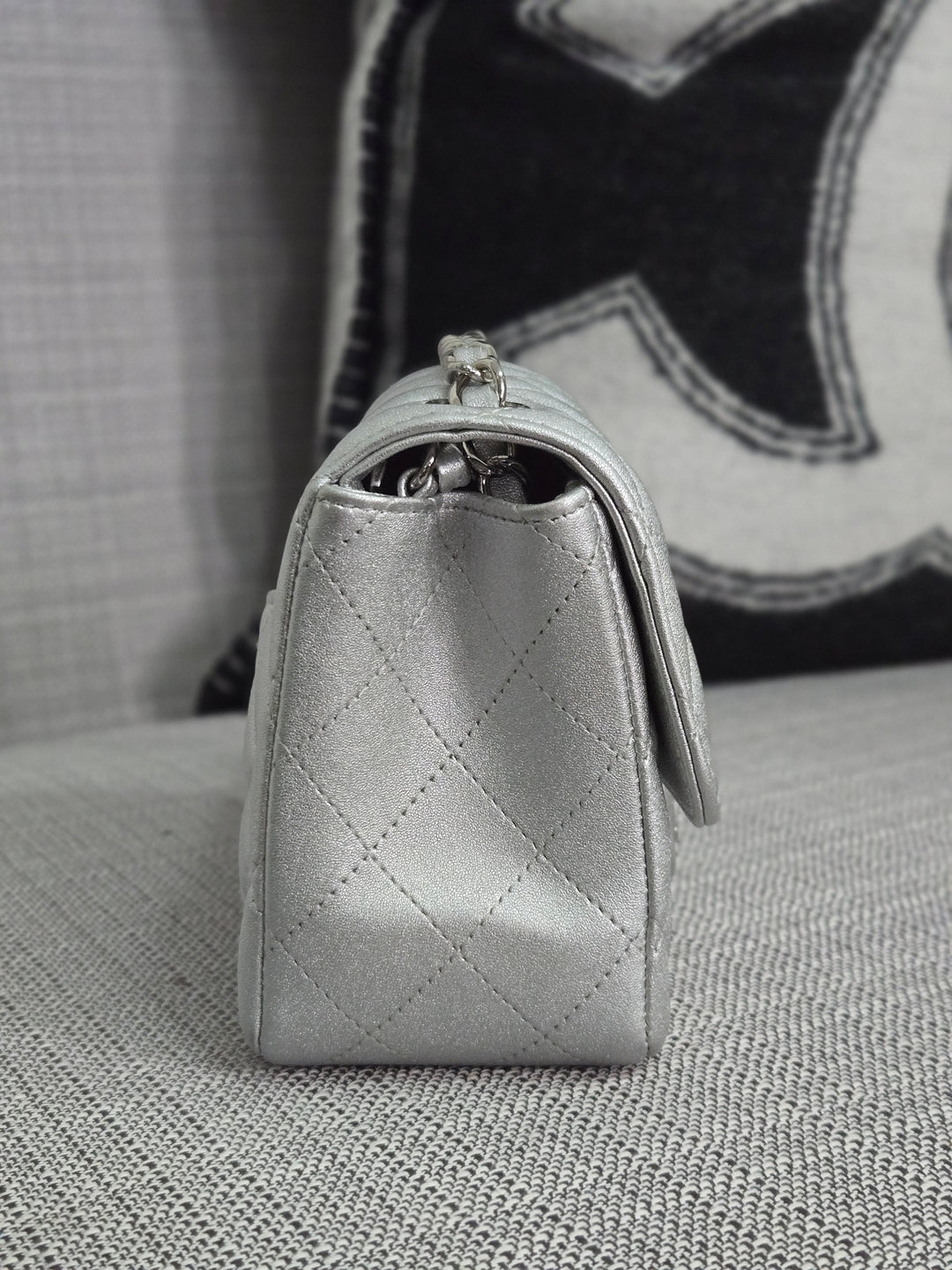 Chanel Series 31 21P 2021 Pre Spring/Summer Collection Iridescent Silver lambskin SHW Square Mini Flap Bag